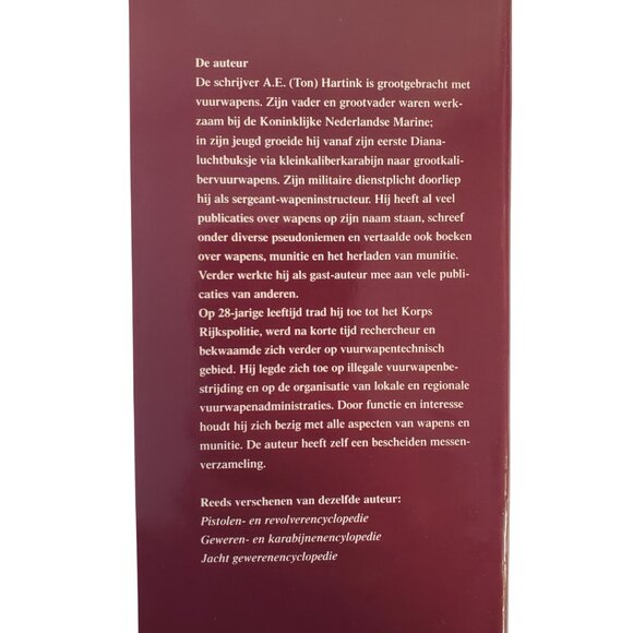 Messen Encyclopedie (Encyclopedia of Knives) By A E Hartink Written in Dutch HC - Picture 7 of 7